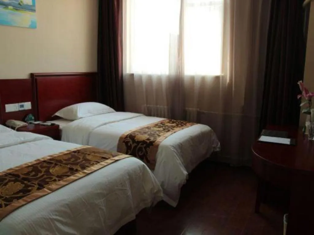 Bed in GreenTree Alliance Beijing Tiantan DonGMEn Hotel