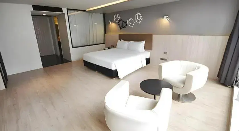 Bed in The Heritage Silom Hotel Bed in The Heritage Silom Hotel