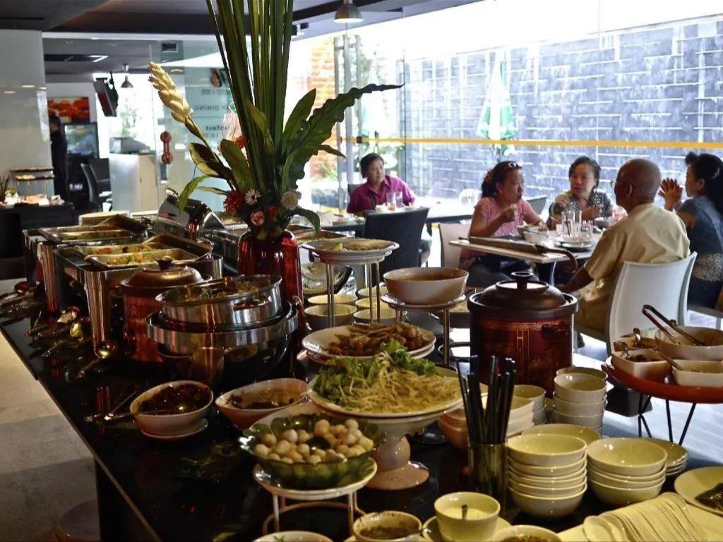 The Heritage Silom Hotel