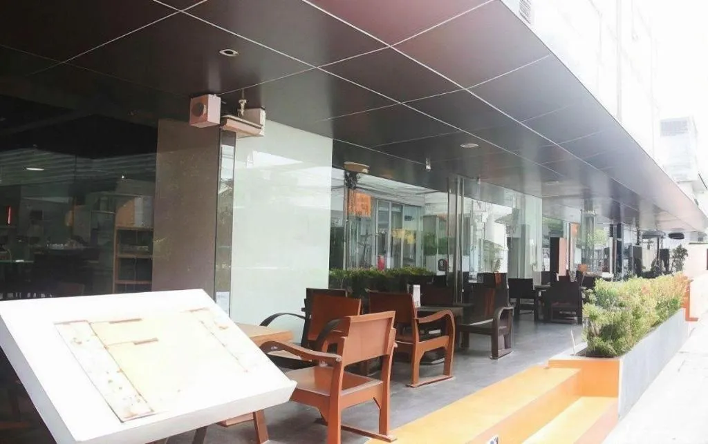 The Heritage Silom Hotel