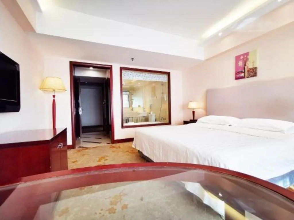 Bed in Starmoon Hotel