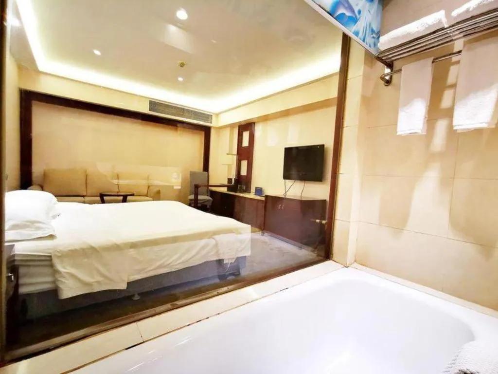 Bed in Starmoon Hotel