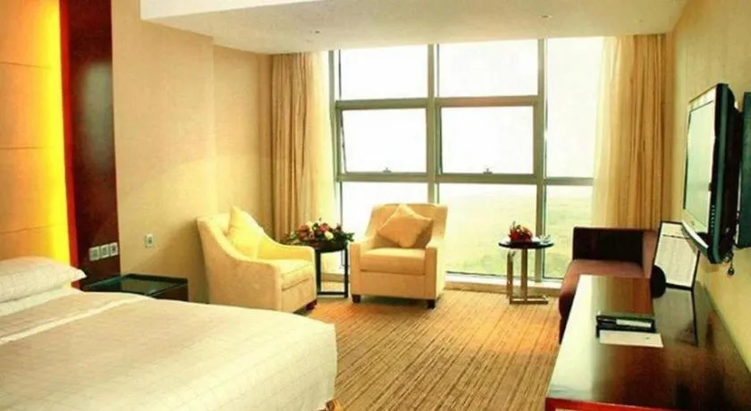 Bed in Grand Metropark Hotel Chongqing