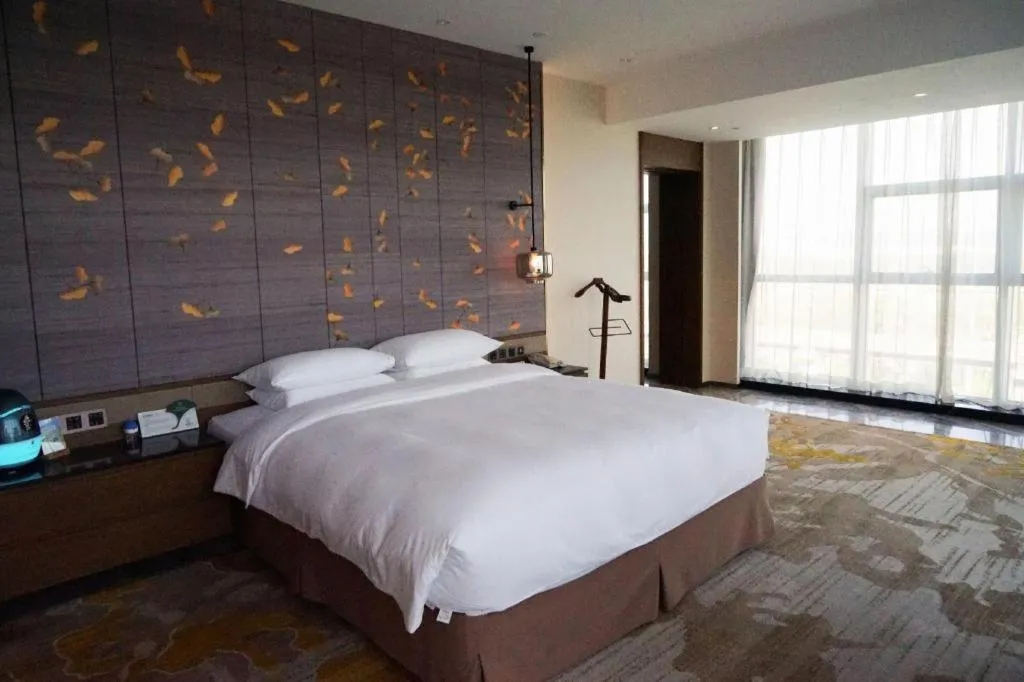 Bed in Grand Metropark Hotel Chongqing