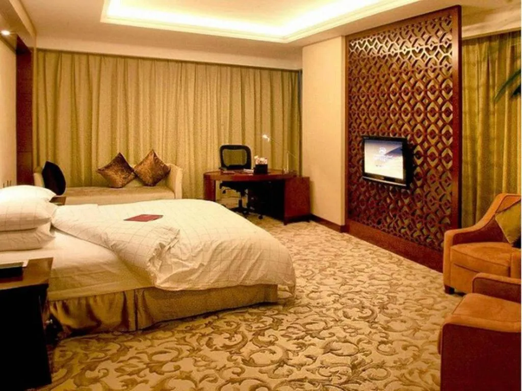 Bed in Grand Metropark Hotel Chongqing