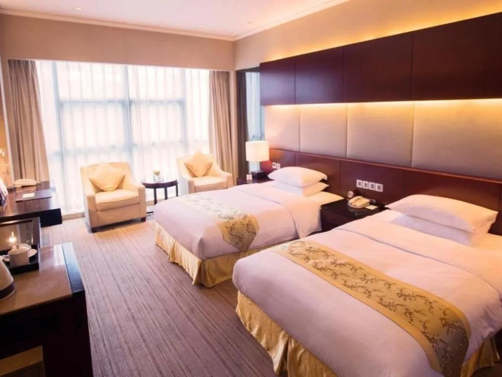Bed in Grand Metropark Hotel Chongqing