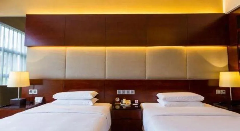 Bed in Grand Metropark Hotel Chongqing