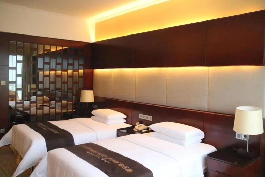 Bed in Grand Metropark Hotel Chongqing