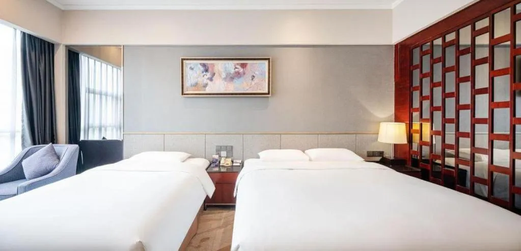 Bed in Grand Metropark Hotel Chongqing