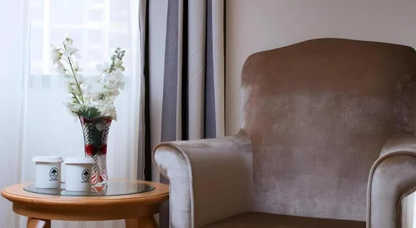 GreenTree Inn Shenzhen DonGMEn Business Hotel