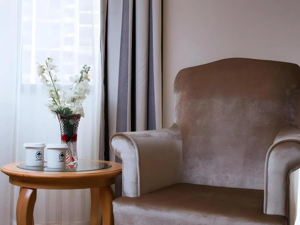 GreenTree Inn Shenzhen DonGMEn Business Hotel