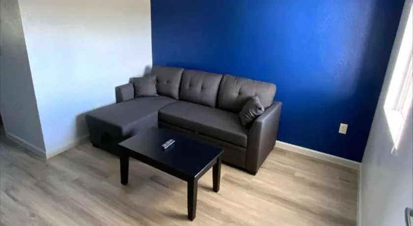 Americas Best Value Inn Gonzales