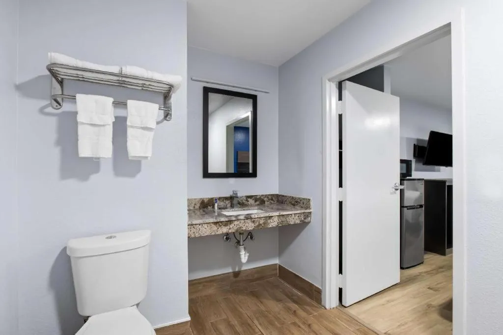 Americas Best Value Inn Gonzales