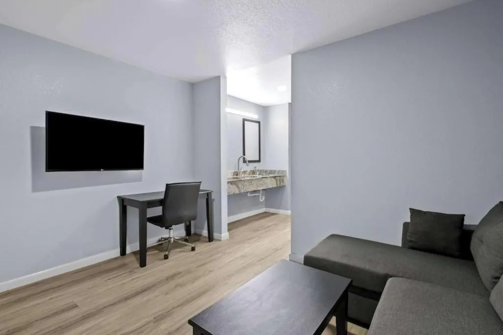 Americas Best Value Inn Gonzales