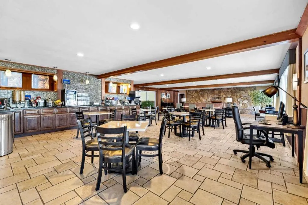 Best Western Vista Manor Lodge