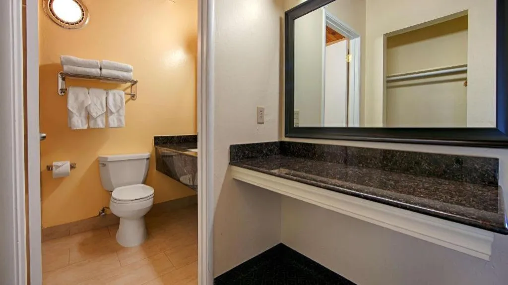 Best Western Vista Manor Lodge