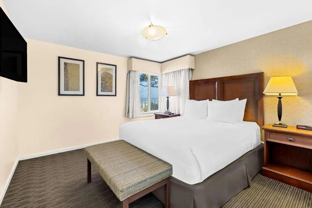 Bed in Best Western Vista Manor Lodge