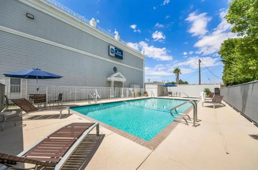 Best Western Executive Inn