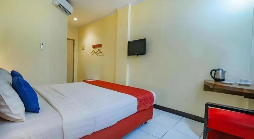 Bed in Hotel Marlin Pekalongan Managed by Dafam