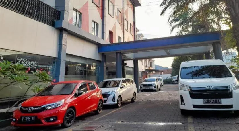 Hotel Marlin Pekalongan Managed by Dafam