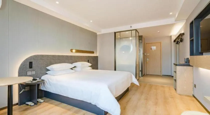 Bed in Jinjiang Inn Qingdao Development Zone Jinggangshan Rd.