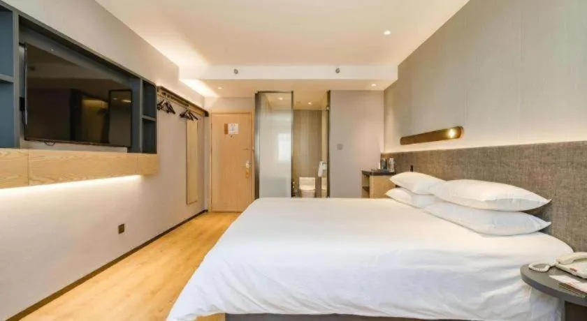 Bed in Jinjiang Inn Qingdao Development Zone Jinggangshan Rd.