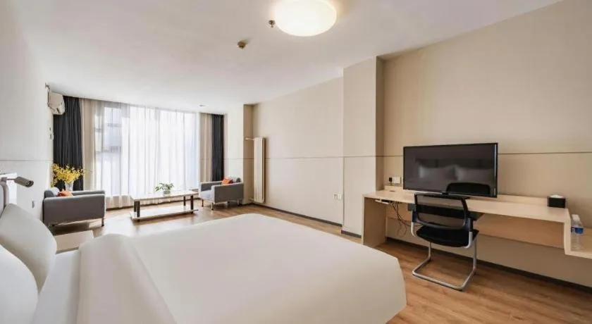 Bed in JinJiang Inn Baoji Administra Tion Center