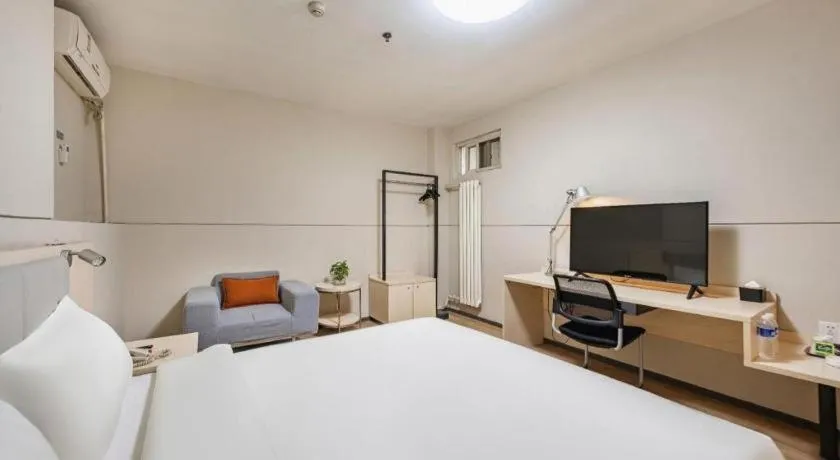 Bed in JinJiang Inn Baoji Administra Tion Center