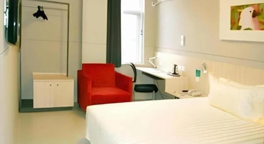 Bed in JinJiang Inn Baoji Administra Tion Center