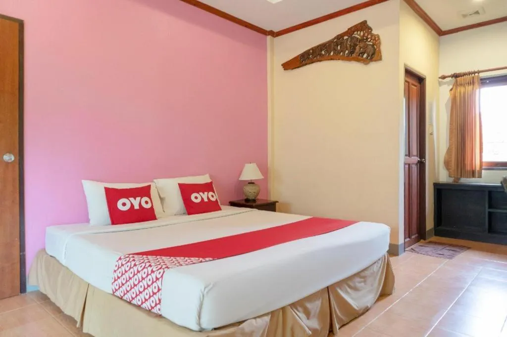 Bed in OYO 1046 Noppharat resort