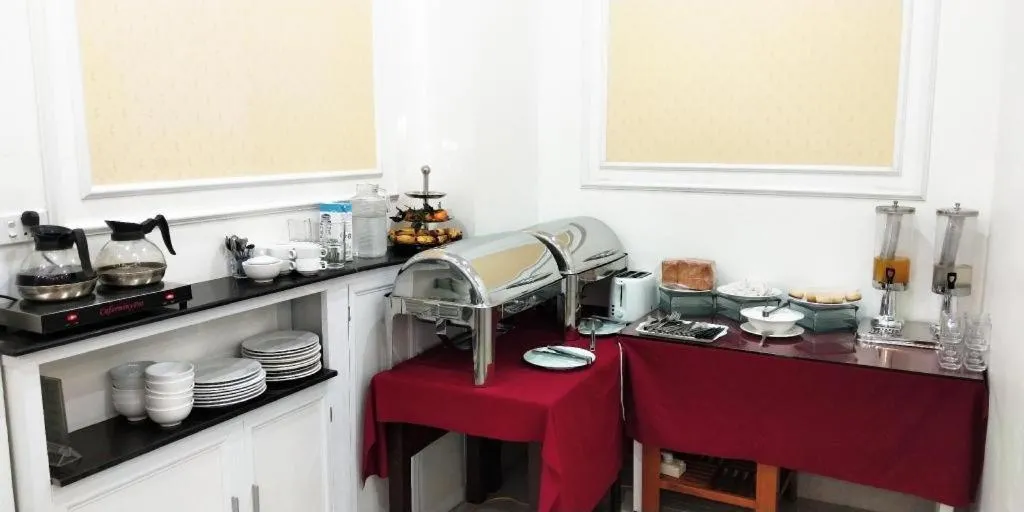 Hanoi Discovery II Hotel