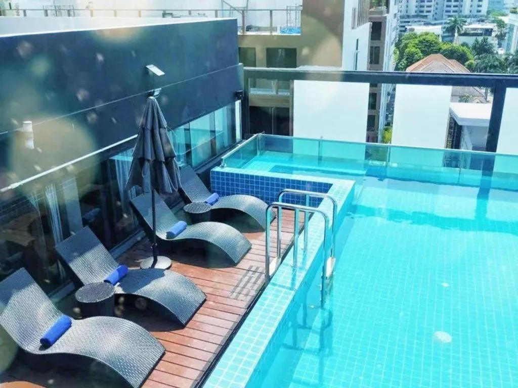 Hiptique Sukhumvit 13