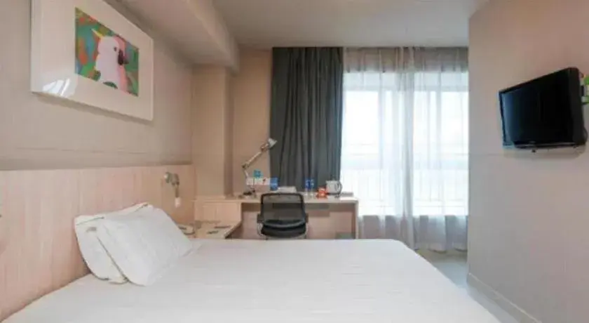 Bed in Jinjiang Inn Wuhu Fangte Tech Museum Metro Station Bed in Jinjiang Inn Wuhu Fangte Tech Museum Metro Station