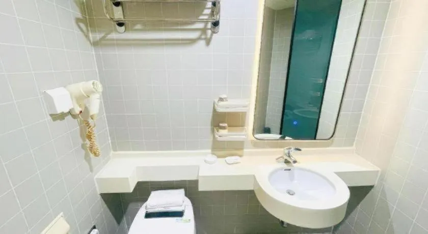 Jinjiang Inn Jinzhou Luoyang Road