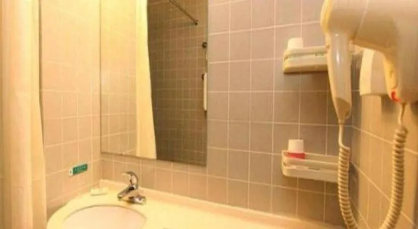 Jinjiang Inn Jinzhou Luoyang Road