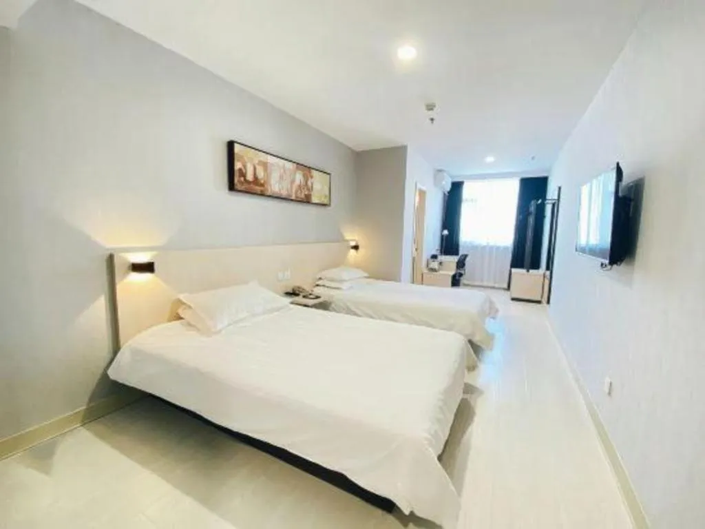 Bed in Jinjiang Inn Jinzhou Luoyang Road