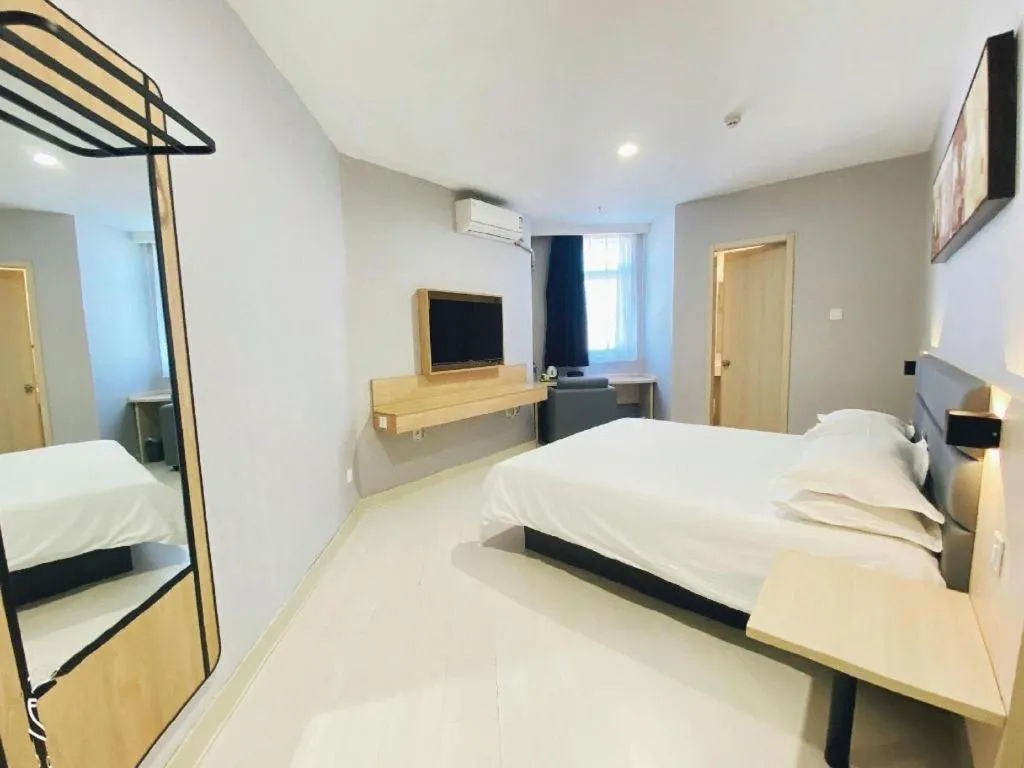 Bed in Jinjiang Inn Jinzhou Luoyang Road