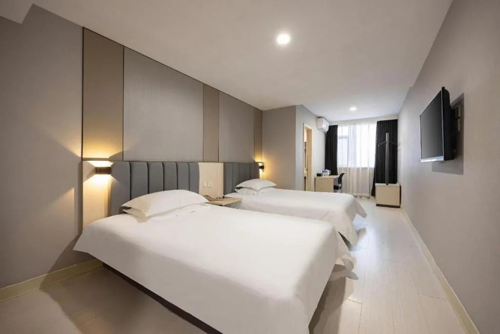 Bed in Jinjiang Inn Jinzhou Luoyang Road