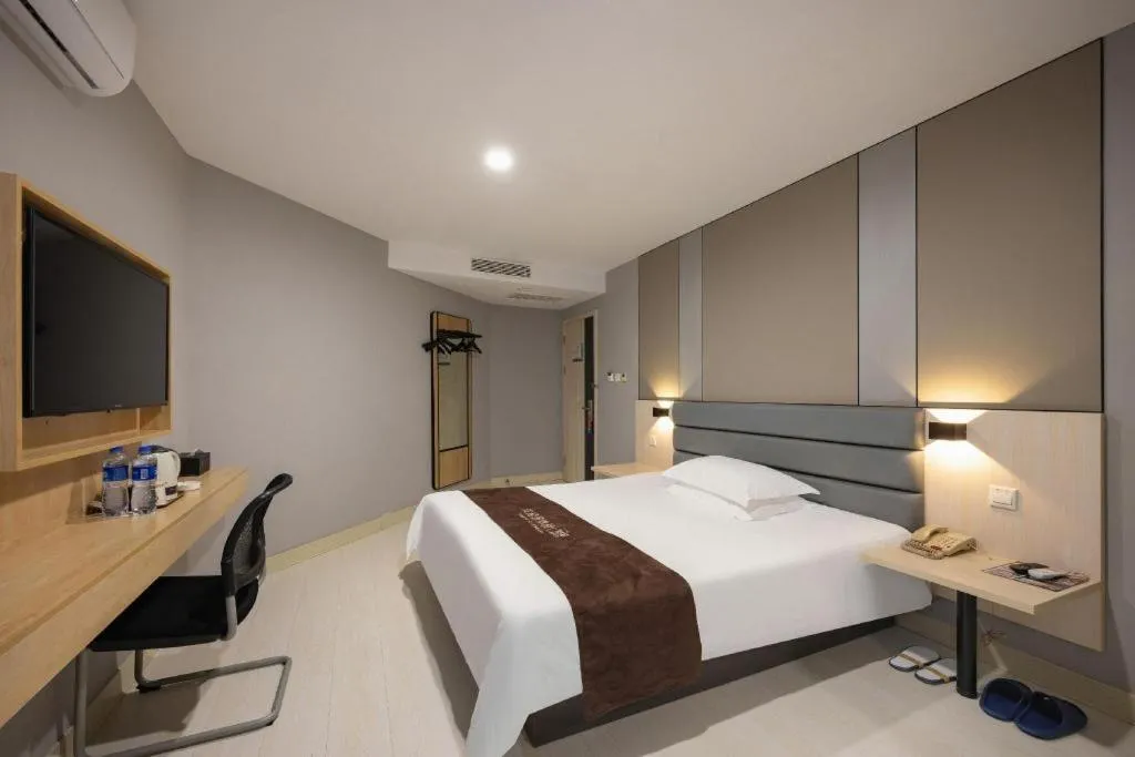 Bed in Jinjiang Inn Jinzhou Luoyang Road