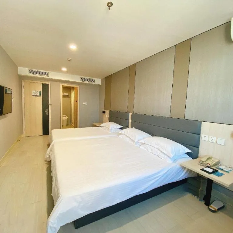 Bed in Jinjiang Inn Jinzhou Luoyang Road