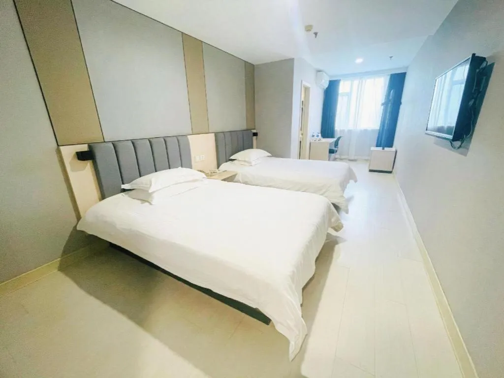 Bed in Jinjiang Inn Jinzhou Luoyang Road