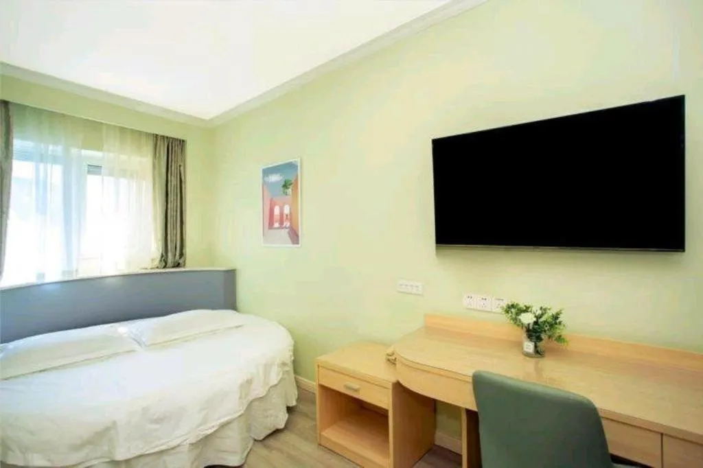 Bed in Super 8 Hotel Chengde Imperial Summer Resort