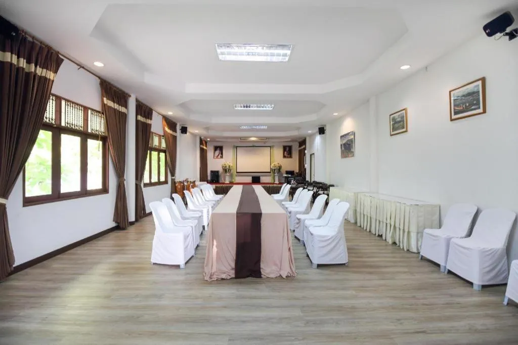 OYO 606 Baan Suansabai Pleanpanmai Resort Amphawa