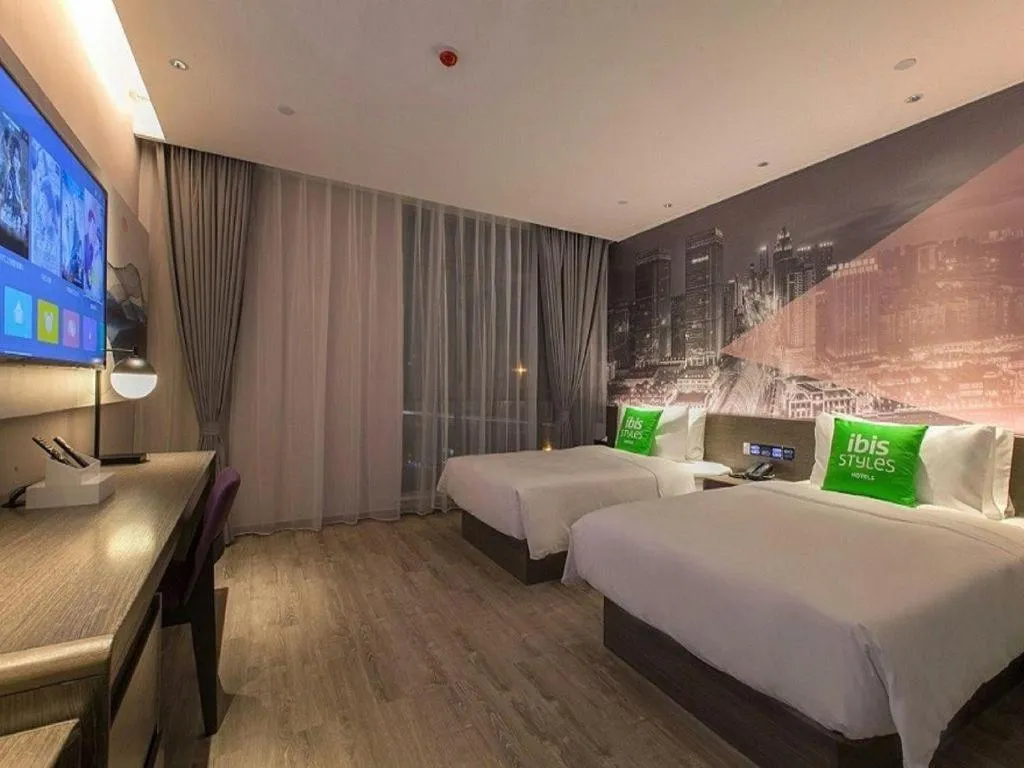 Bed in ibis Styles Wuhan Optics Valley Square Hotel