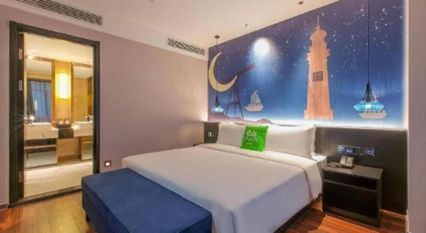 Bed in ibis Styles Wuhan Optics Valley Square Hotel
