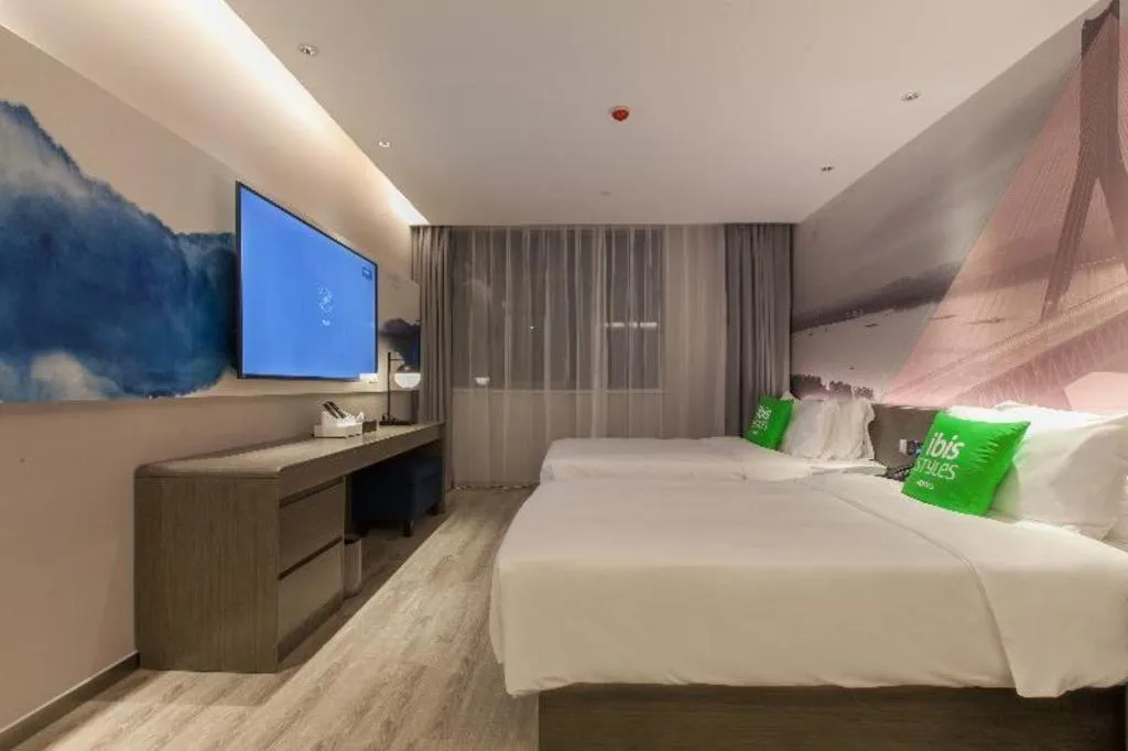 Bed in ibis Styles Wuhan Optics Valley Square Hotel