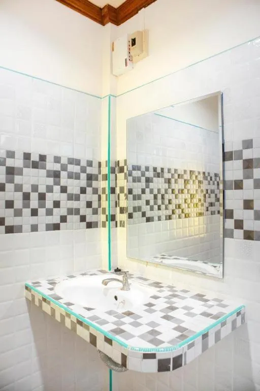 OYO 797 Pink House Bungalow