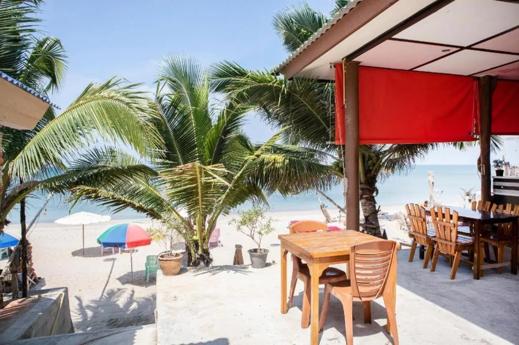 OYO 797 Pink House Bungalow