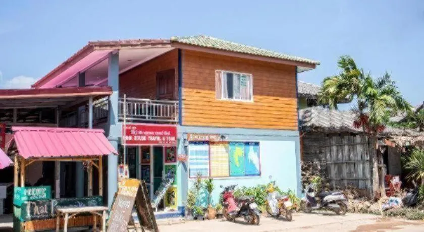 OYO 797 Pink House Bungalow