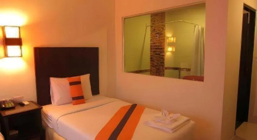 Bed in Patong Station House